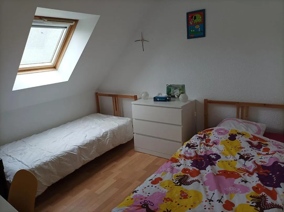 761 - Maison Individuelle, Dans Une Residence Privee Avec Piscine, Disposant D'Un Jardin Plein Sud Sans Vis-A-Vis Erquy 0*,